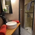 Oda ve Kahvaltı Le Relais De La Chouette 4*