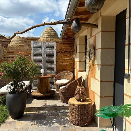 Le Relais De La Chouette Couette-café Berson