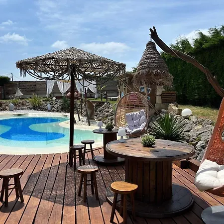 Le Relais De La Chouette Bed and Breakfast 4*